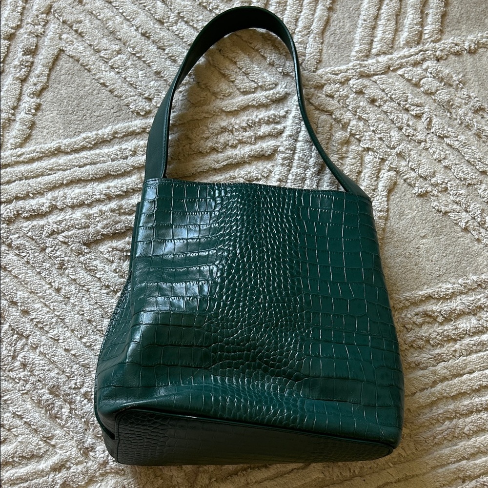 Nordstrom Elegant Green Crocodile-Embossed Women's Bag